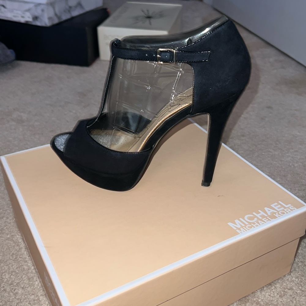 Black heels